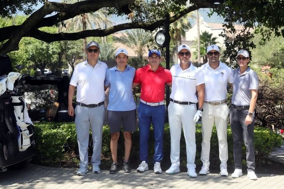Julián Alonso, Javier Lamas, Alejandro Galván, Raúl Saide, Eduardo Santoy y Ricardo Cid