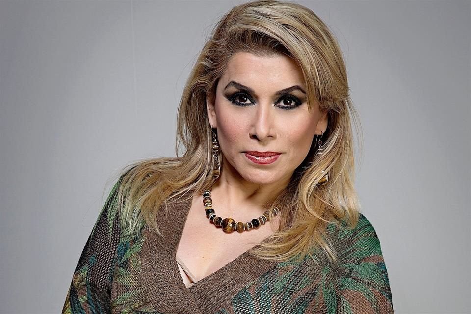 Romina Mircoli asegura ser heredera universal de Dulce y desmiente rumores sobre la fortuna de la fallecida cantante.