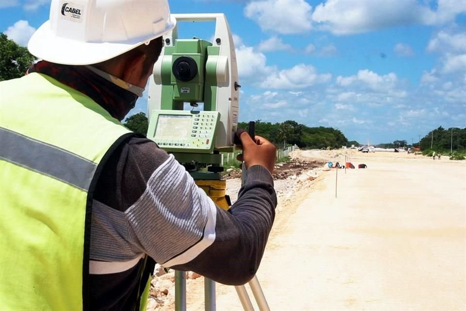 La decisión del cambio de ruta se tomó ante problemas técnicos y oposición de grupos de la zona.