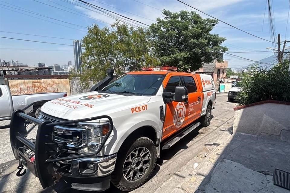 La víctima aparentemente hizo contacto con una estructura metálica que traía, con un cable que transportaba 13 mil voltios.