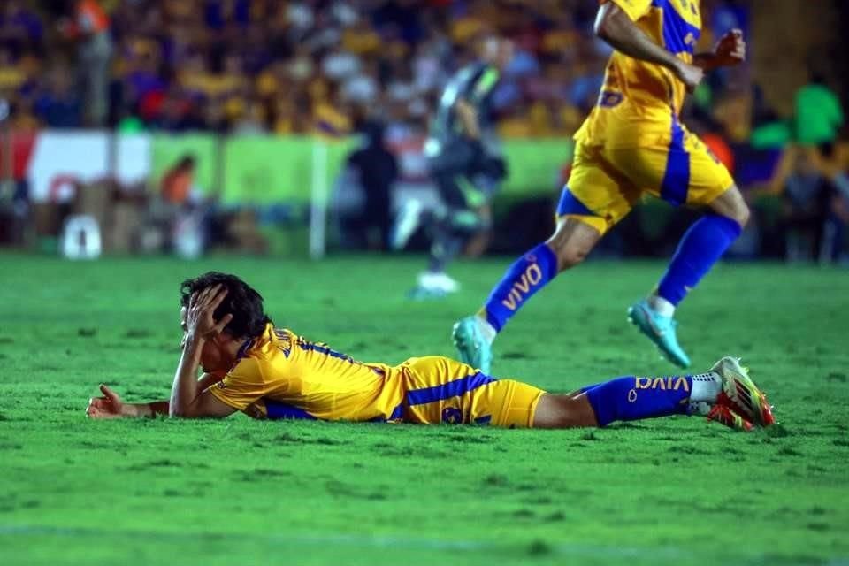 Observa más de las acciones del empate 1-1 de Tigres ante Toluca en la ida de las Semifinales.