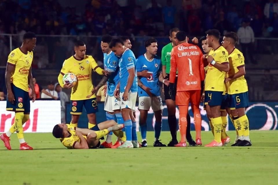 স্প্যানিশ তাত্ক্ষণিকভাবে একটি গুরুতর সমস্যা সম্পর্কে আফসোস।