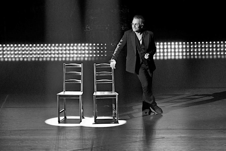 At the Beacon Theatre in New York City, with an audience present, Bono recorded the material, which will premiere on Apple TV+ on May 30.