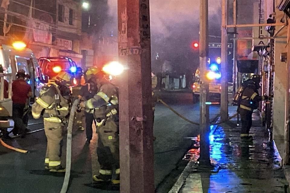 El siniestro se reportó a las 2:34 horas en un domicilio ubicado sobre la calle Arteaga, a unos metros de Colegio Civil.
