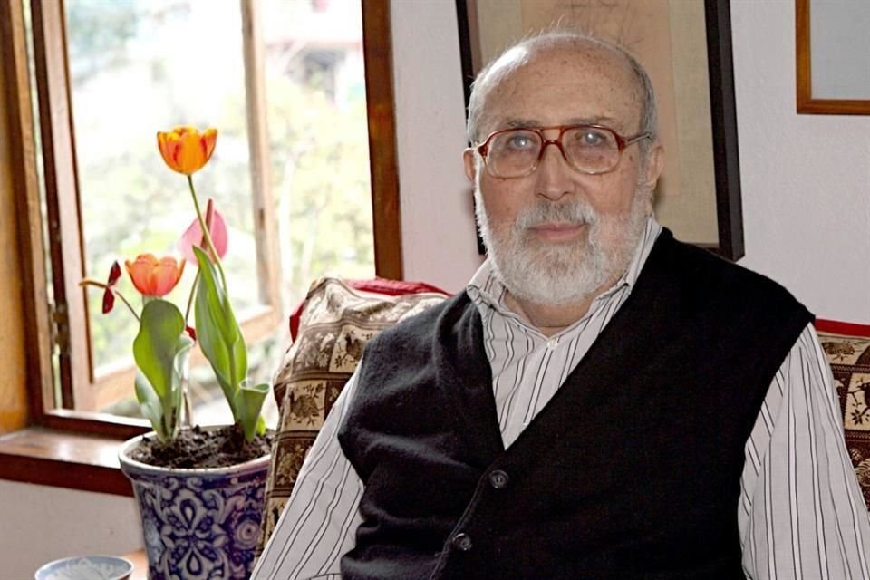 Emilio Carballido (1925-2008) was a prominent Mexican playwright, narrator and screenwriter, a central figure in 20th-century national theater.