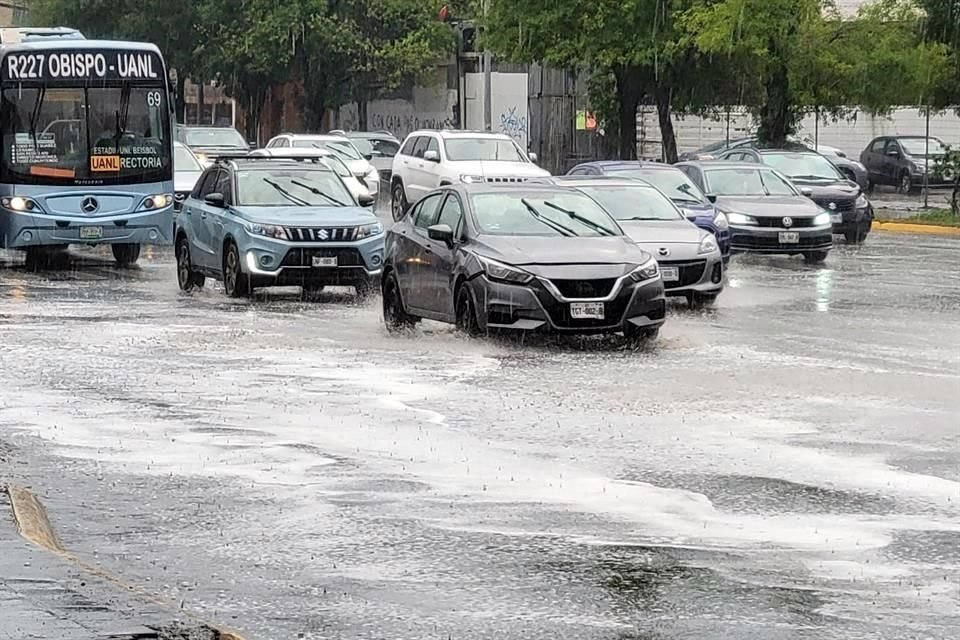 Las precipitaciones iniciaron a la 15:00 horas.