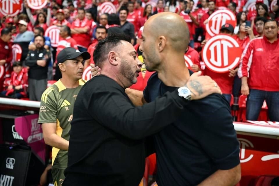 Antonio Mohamed reconoció a Tigres y a Guido.