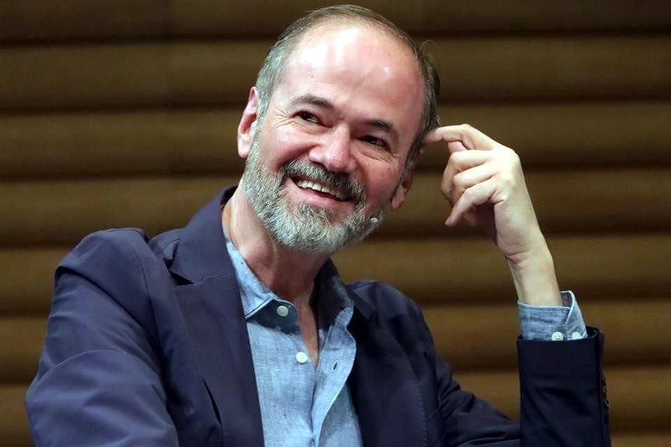 El escritor Juan Villoro abordó el uso de la IA  y las redes sociales en una charla del El Aleph. Festival de Arte y Ciencia.