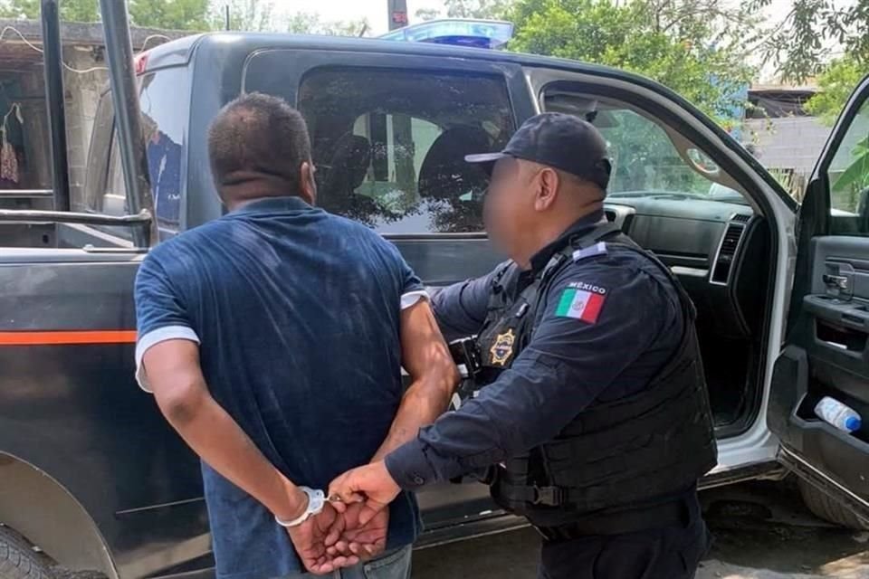 Policías de Juárez capturaron al presunto agresor de la mascota, en Juárez.