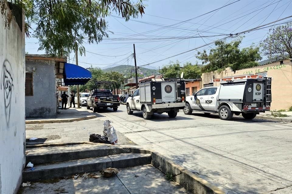 Tras el hallazgo, el área fue acordonada por los uniformados estatales.
