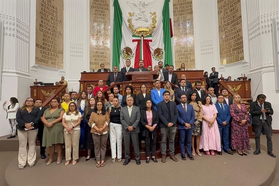 Diputados en el Congreso local expresaron su solidaridad para las familias de los funcionarios asesinados en Tlalpan.