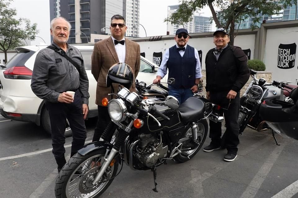 Jorge Fernández, Hugo Villarreal, Fernando Lozano y José Luis Dávila