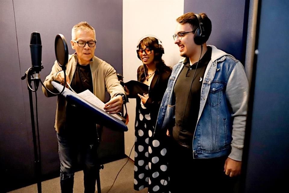 Ignacio Ortuondo e Itzel Mendoza prestan su voz a Hipo y Astrid, los protagonistas de 'Cómo Entrenar a tu Dragón'.