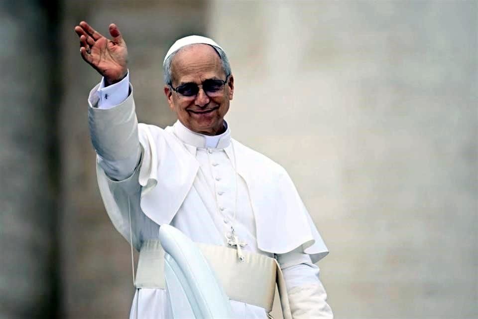 El Papa León XIV pidió que la ayuda humanitaria llegue a Gaza, mientras que los bombardeos israelíes mataron al menos a 82 personas.