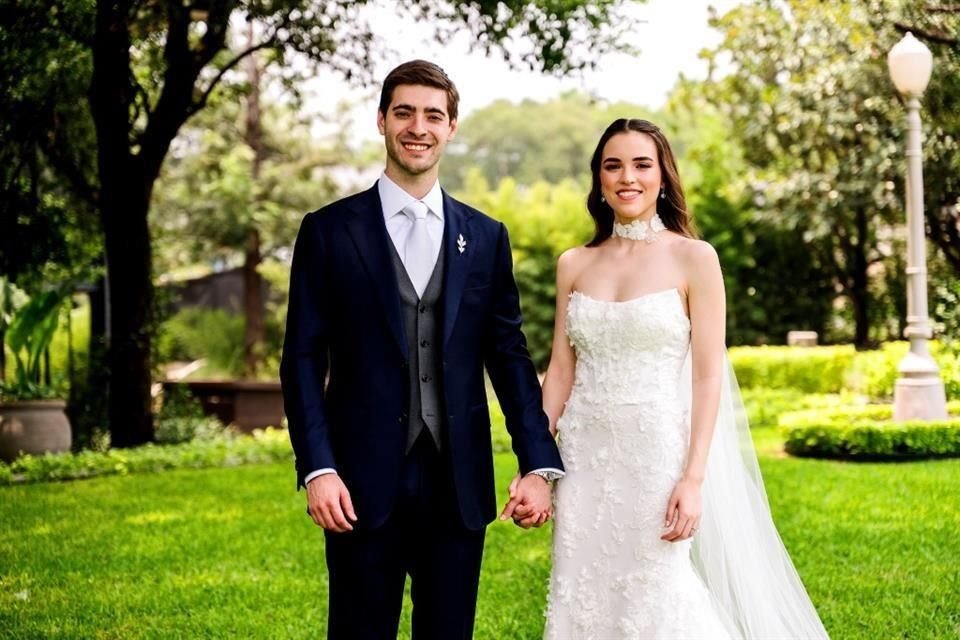 José Antonio González Galván y Valeria Cebrián Flores