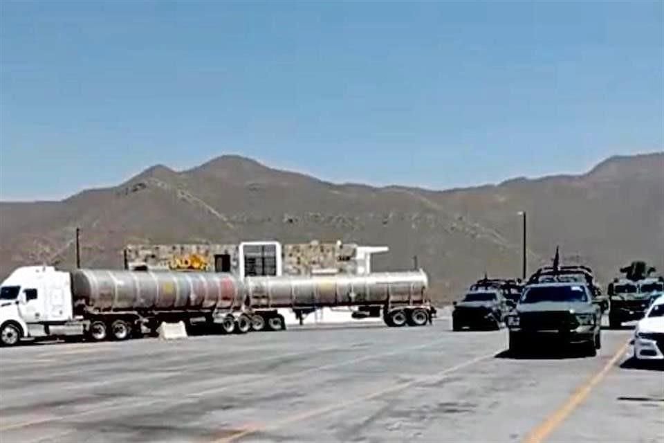 Personal de Protección Civil de García y del Estado acudieron a las 10:05 horas, al sitio ubicado en el kilómetro 61 de la mencionada vía federal.