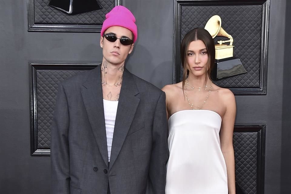 La acción de Gomez llegó justo después de que Justin Bieber, de 31 años, causó revuelo en redes al publicar -y luego borrar- un extenso mensaje dedicado a Hailey.
