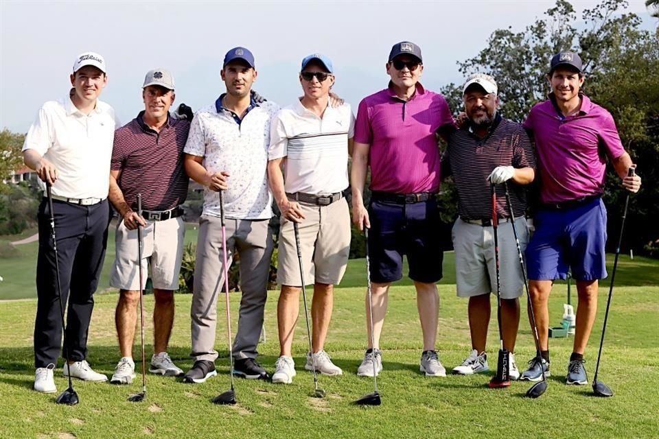 Carlos Treviño, Rodrigo Ramos, Alberto Recio, Enrique Romero, Emerson medina, Mauro García y Marcelo Dávila