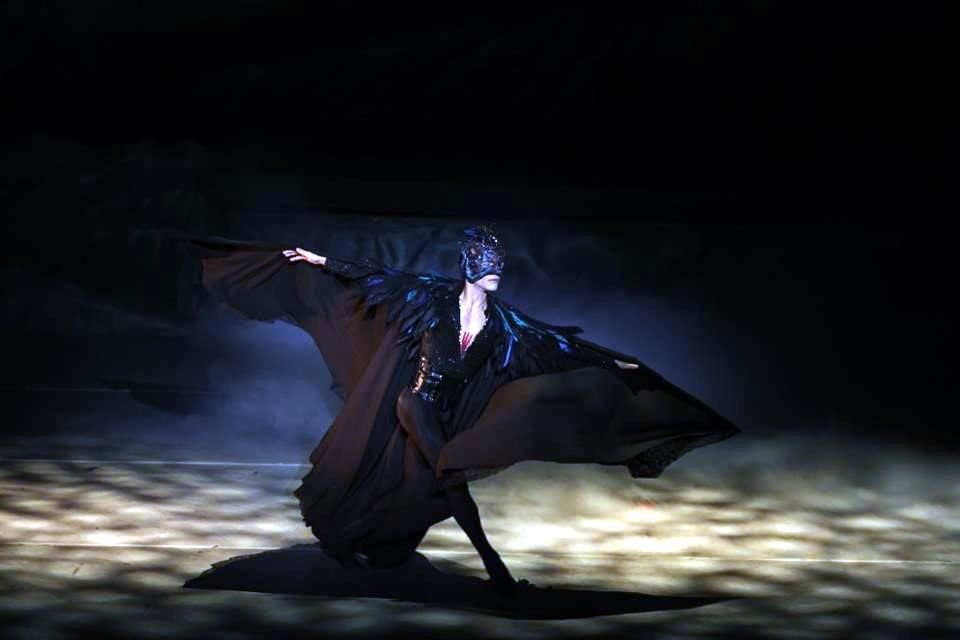 El corifeo Joao Alves como Rothbart.