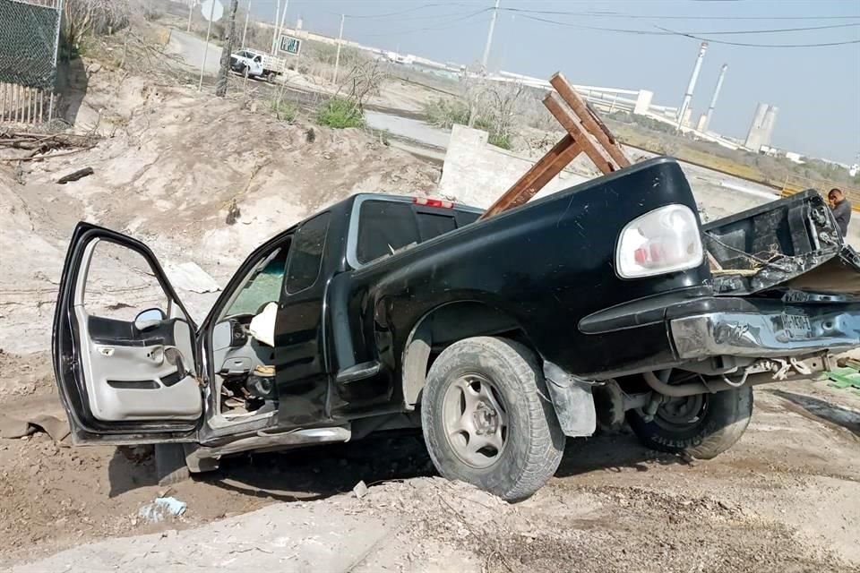 Los cuerpos de auxilio se movilizaron a la Avenida Heberto Castillo.