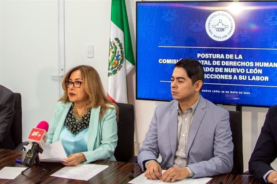 A diferencia de años anteriores, acusó, esta vez la autoridad estatal ignoró la solicitud.
