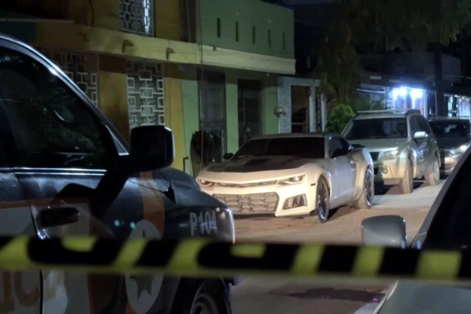 Elementos de la Policía de Guadalupe resguardaron la zona del ataque, en la Colonia Infonavit Benito Juárez.