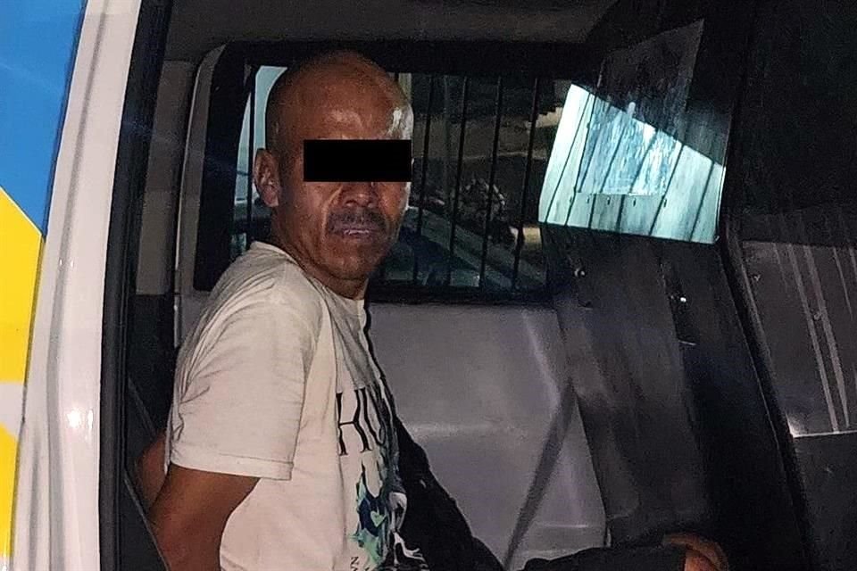 El detenido fue identificado como Eduardo David S., de 42 años.
