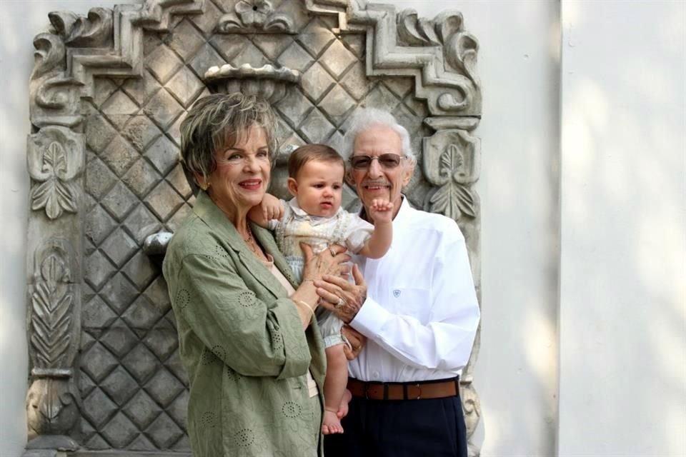 Yolanda Martínez, Santiago Chapa Chapa y Ricardo Montemayor