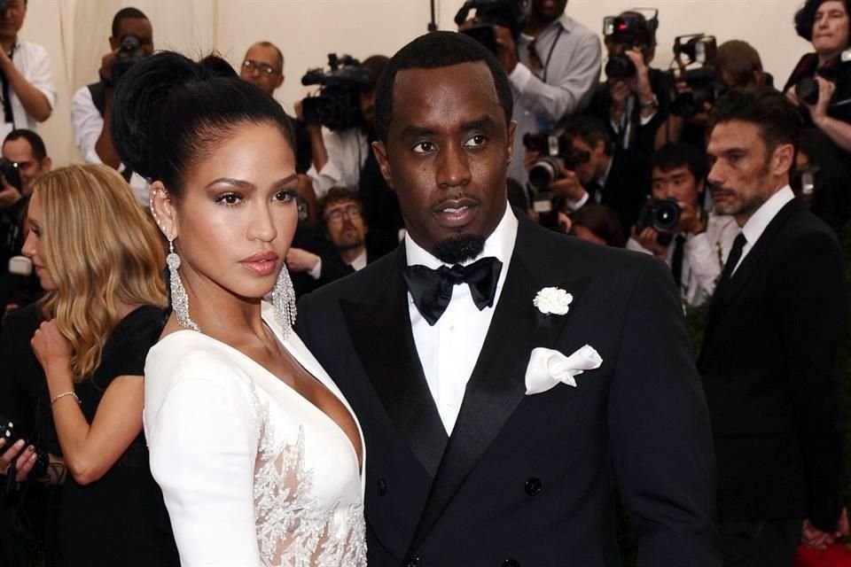 Cassie Ventura, elemento crucial en el juicio contra su ex, Diddy, comenzó su carrera como cantante y obtuvo mediano éxito aún con la ayuda de su ex pareja. 