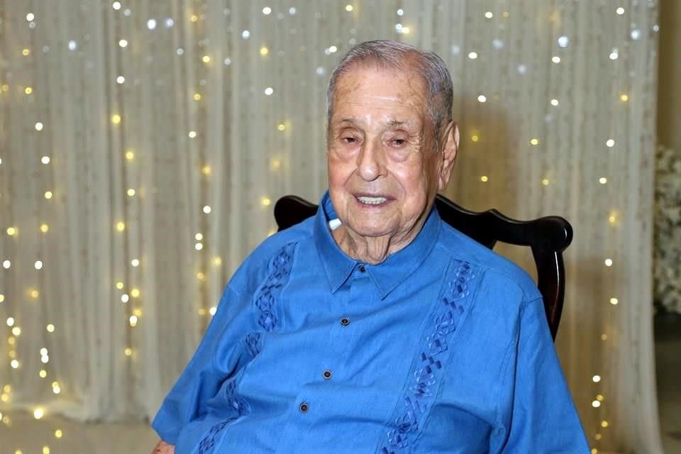 Arturo Riojas Elizondo