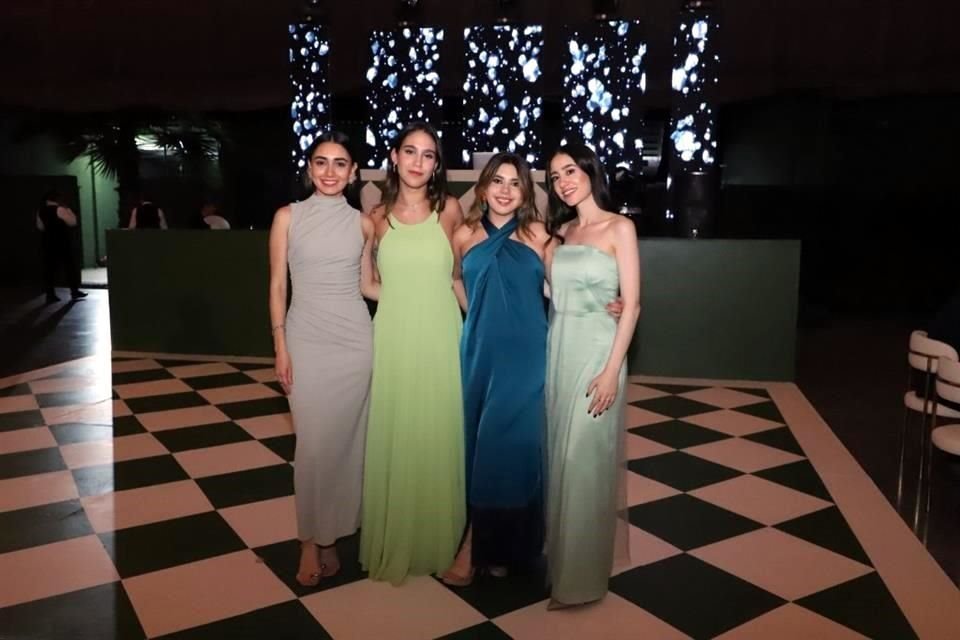 Claudia Luna, Lupita Villanueva, Ana Pau Garza y Claudia Ruvalcaba