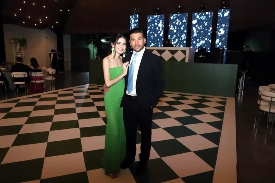 Andrea Hinojosa y Roberto Casanova