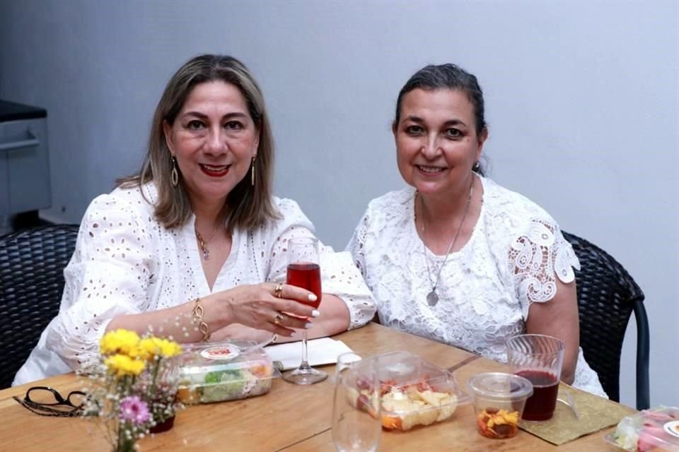 Angélica Cuesta y Nora Aguilera