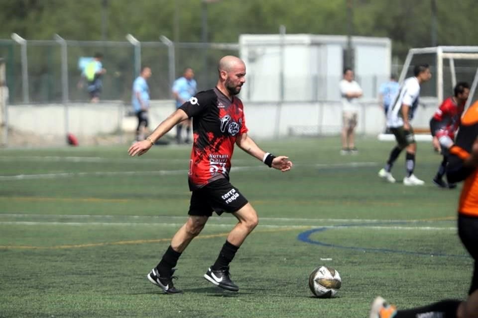 Ramiro González, del American School FC