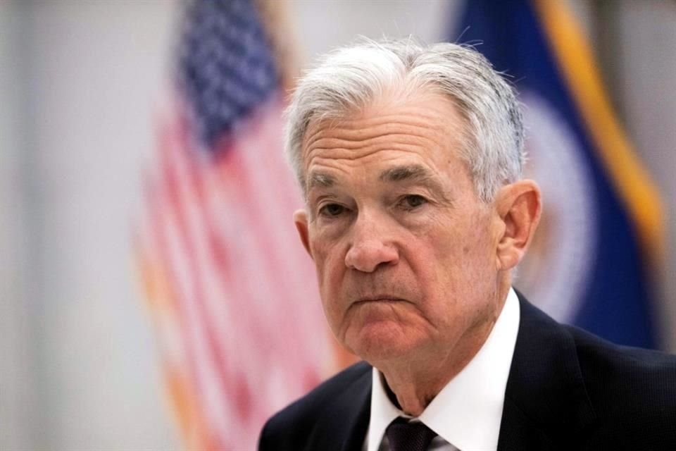 A pesar de las perspectivas más sombrías, el presidente de la Fed, Jerome Powell, y otros funcionarios han subrayado que están esperando antes de hacer cambios en su tasa clave debido a la incertidumbre que rodea el impacto de los aranceles y las perspectivas económicas.