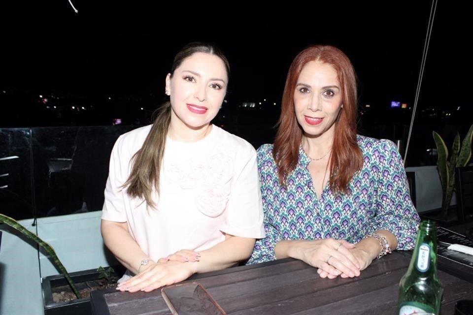 Katia Jiménez y Brenda Navarro