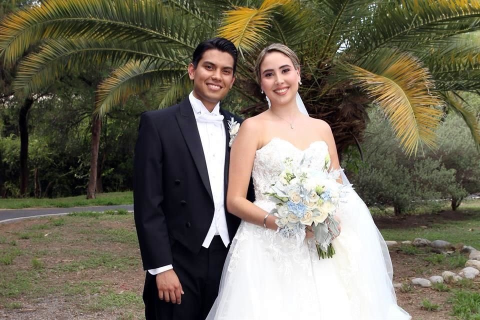 Raúl Novoa Saldívar y Fernanda Valderrama Pinto