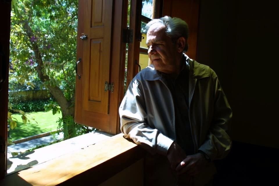 El crítico de arte Luis Carlos Emerich, fallecido este miércoles a los 85 años, fue un estudioso del arte de los años 80.