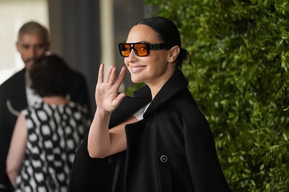 Aunque los reportes no identifican el filme en cuestión, se cree que la actriz de 40 años se encuentra actualmente rodando en Reino Unido el thriller de acción 'The Runner'.