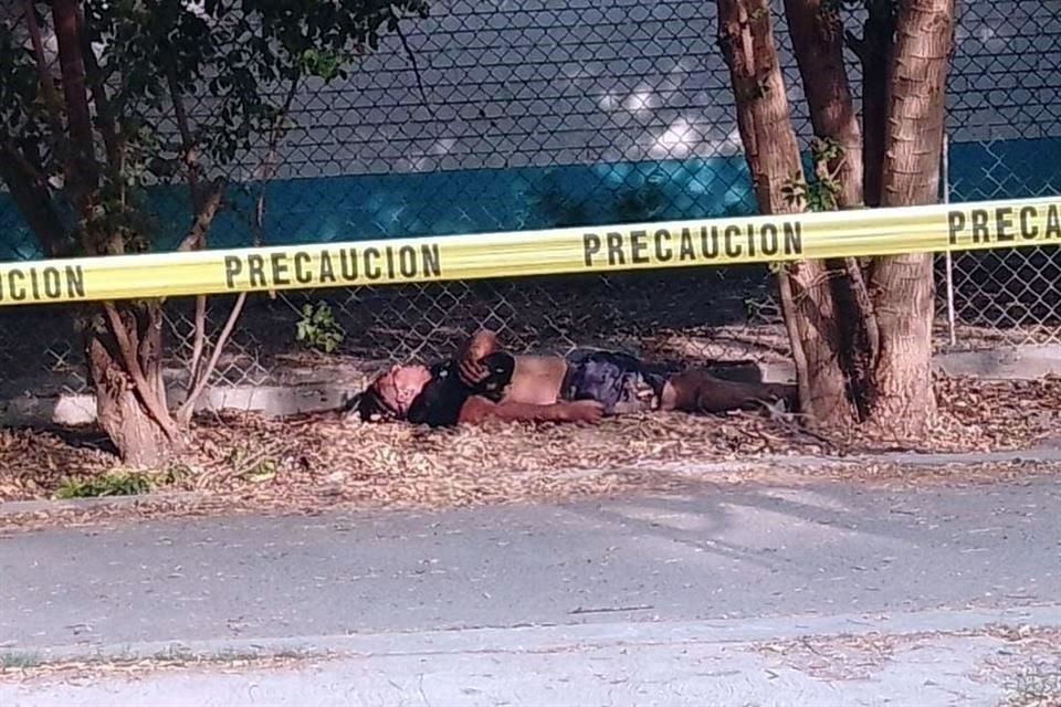 Las autoridades buscan esclarecer la muerte de la persona no identificada, que según trascendió, presentaba golpes.