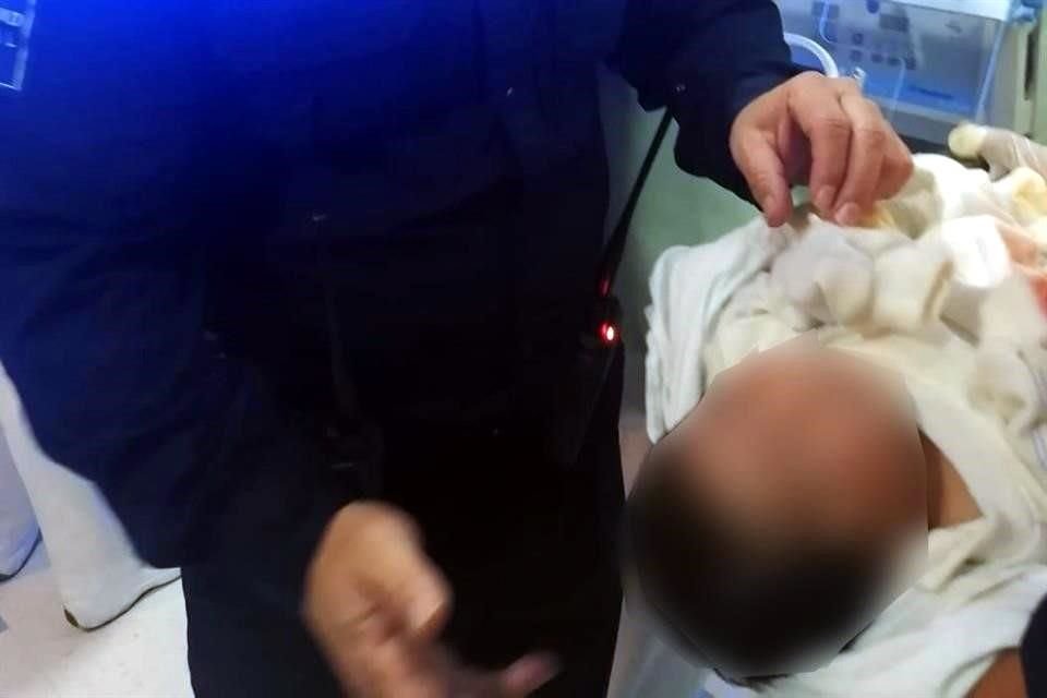 La menor fue trasladada al Hospital General de Zapopan para su valoración médica.