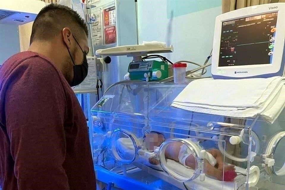 El padre de la menor robada del Hospital Zoquipan identificó de manera preliminar a la bebé encontrada en Arcos de Zapopan como su hija.