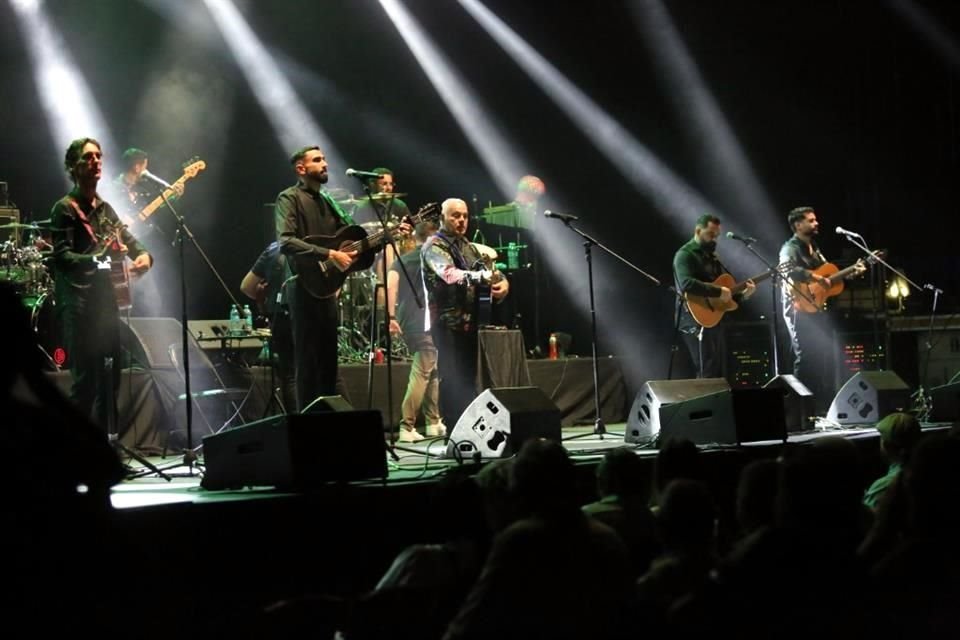 Los artistas transmitieron desde el corazón la esencia musical que les ha dado éxito en su recorrido por el mundo.