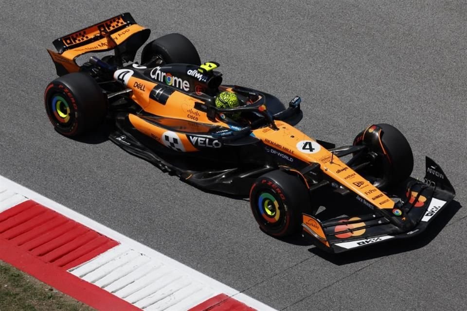 En la sesión de entrenamientos libres del GP de España, Lando Norris fue el más rápido, seguido de Max Verstappen y de Lewis Hamilton.