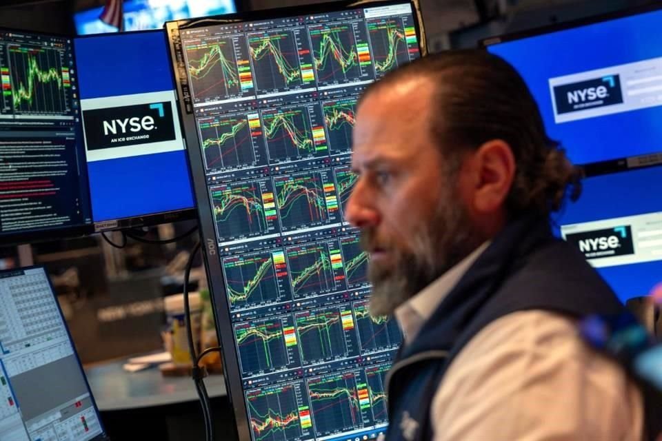 Mercados abren la baja tras los comentarios del Presidente Donald Trump sobre China.