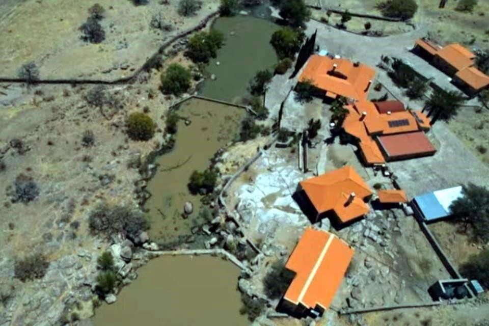 Efraín Morales López, director de Conagua. dijo que detectaron una presa y cinco represas en un rancho de César Duarte para uso personal, por lo que se inició un proceso de recuperación del líquido
