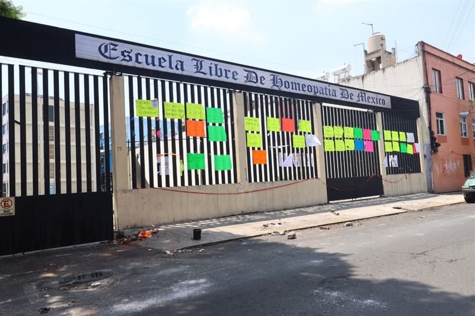 El tercero busca abrirse también sobre Peralvillo, en donde operó el centro escolar, cerca del cruce de  Paseo de la Reforma y Calzada de Guadalupe.