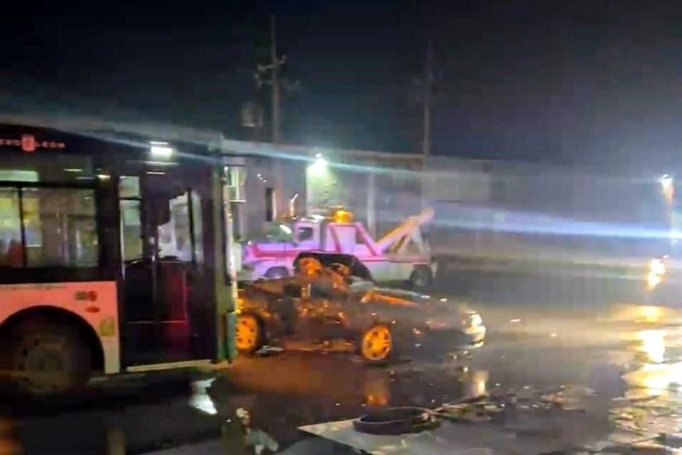 El accidente fue reportado a las 20:30 horas del viernes, en la Carretera a Santa María La Floreña a la altura de la Colonia La Arena, informó Protección Civil del Estado.