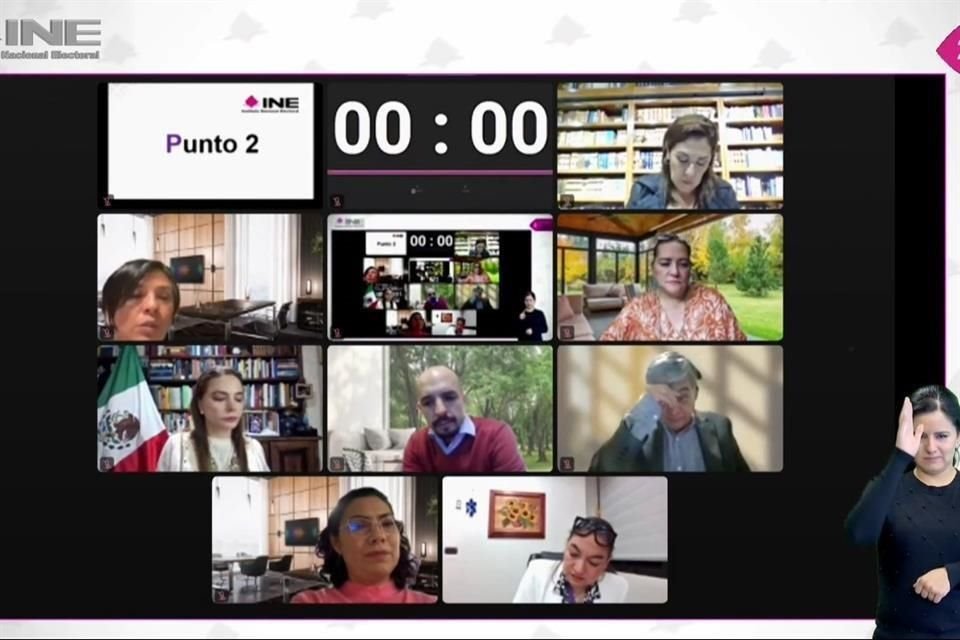 En sesión a distancia del Consejo General del INE, la consejera Carla Humphrey resaltó el descuido en el que incurrió el organismo.