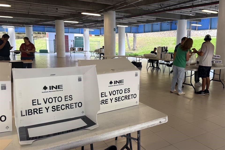 Hasta las 9:00 horas, se reportó la instalación de 44% de las casillas en Nuevo León.